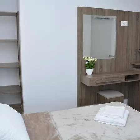 Scandinavia 3 Star 2* Paralía