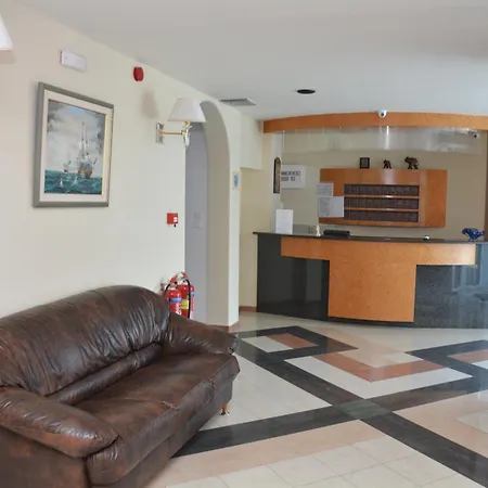 Scandinavia 3 Star Hotel 2*