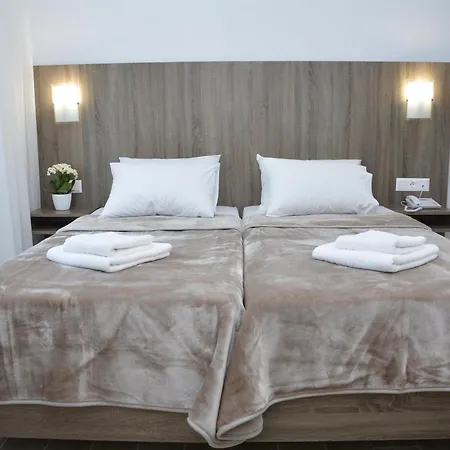 Scandinavia 3 Star 2* Paralía