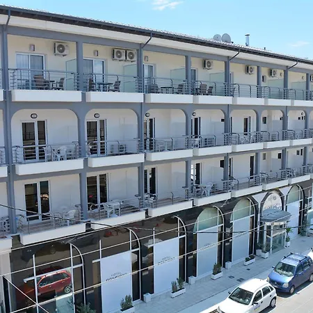 Scandinavia 3 Star 2* Paralía